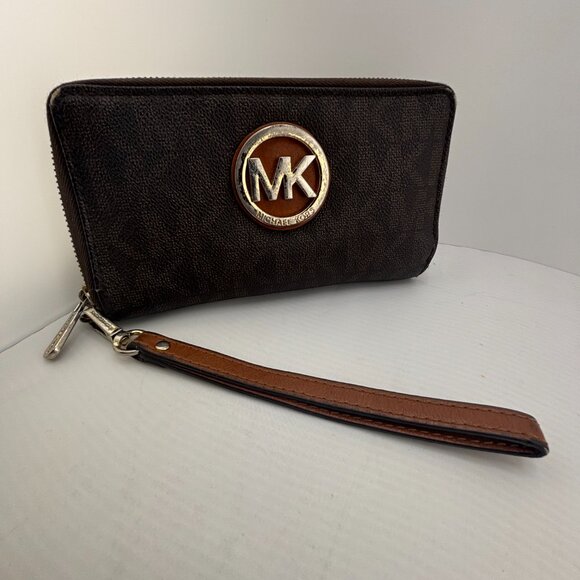 Michael Kors Jet Set Logo Wristlet Wallet Phone Case Brown - Picture 2 of 7